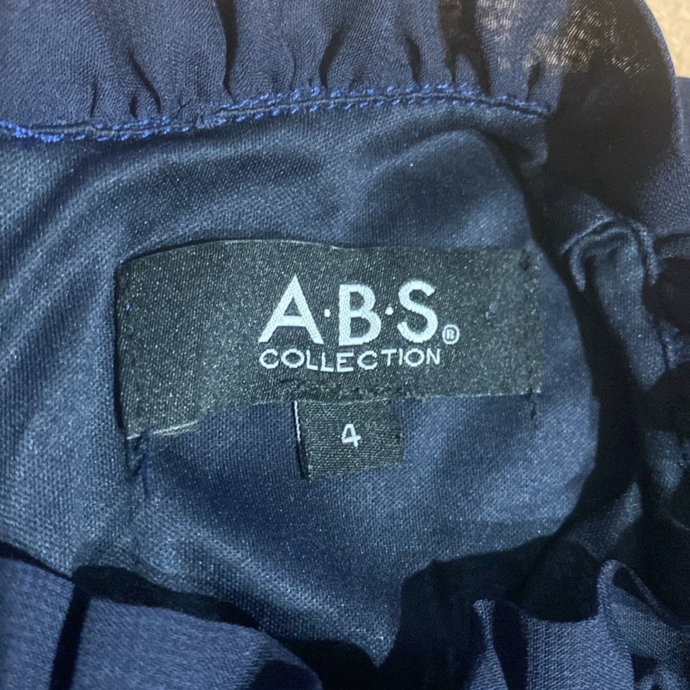 Abs Collection Dress - Picture 8 of 15